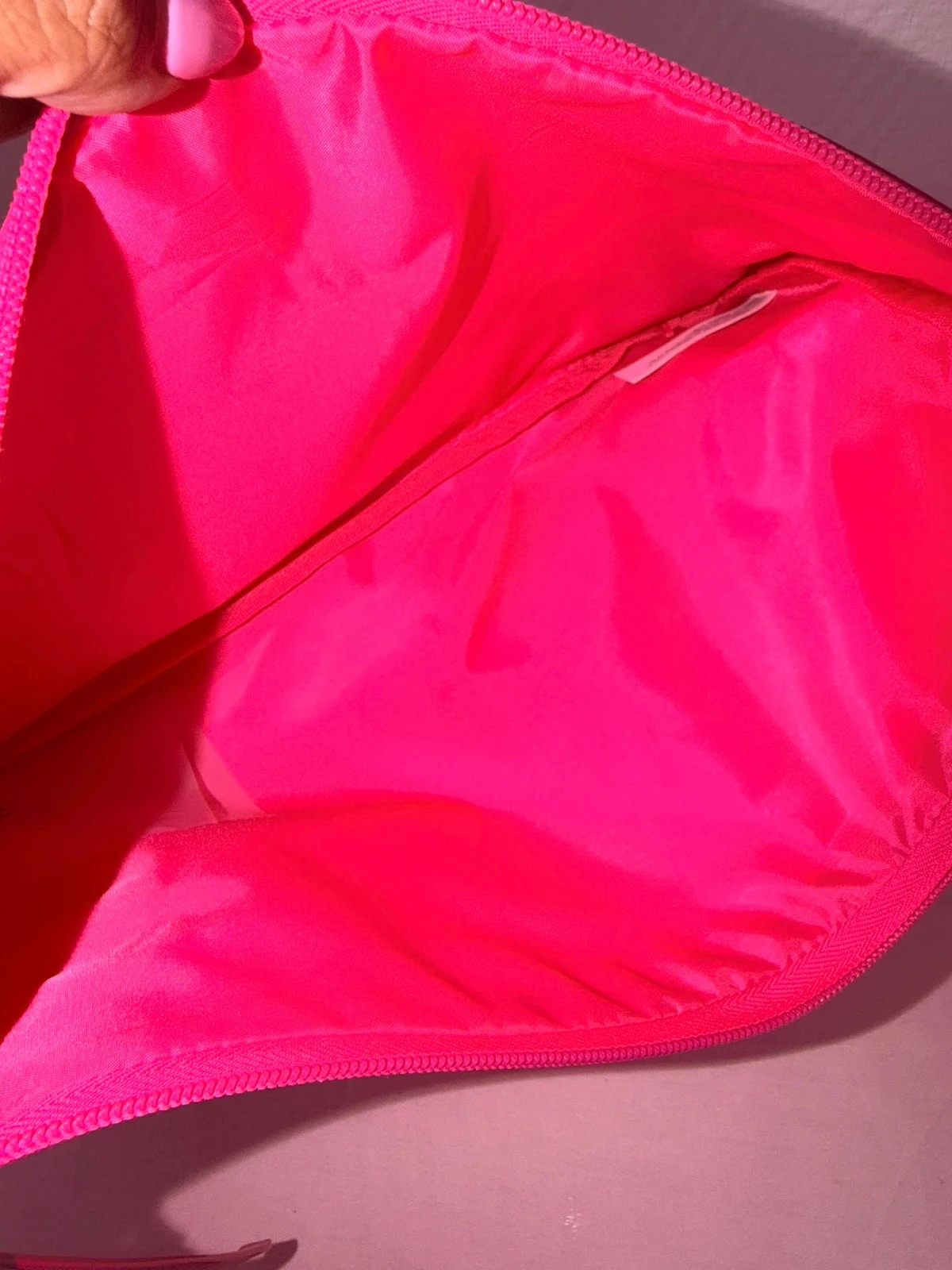 Pochette victoria Secret neuf jamais servi – photo 7